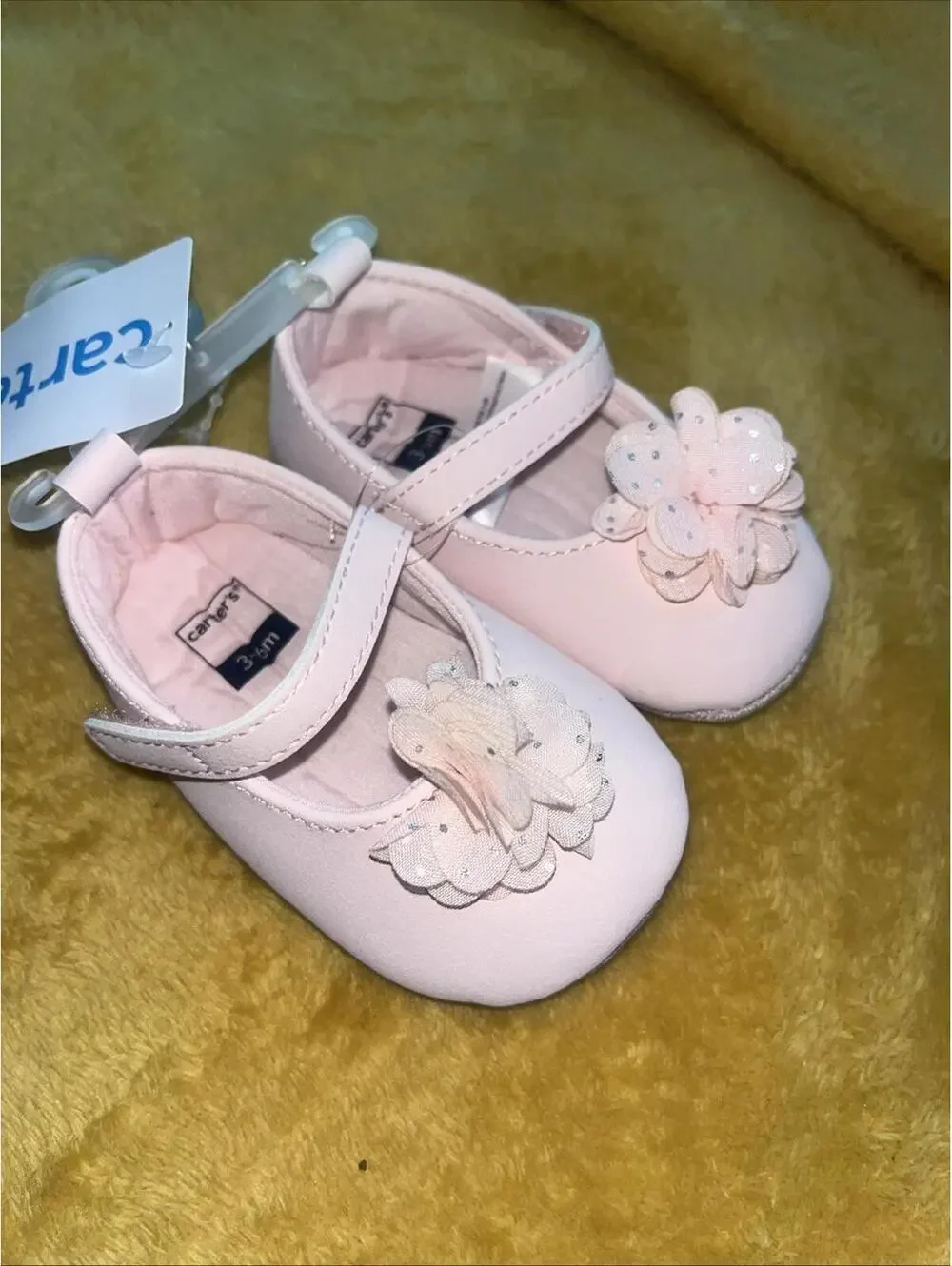 NWT Carters baby girl shoes pink with FLOWER and strap 3/6